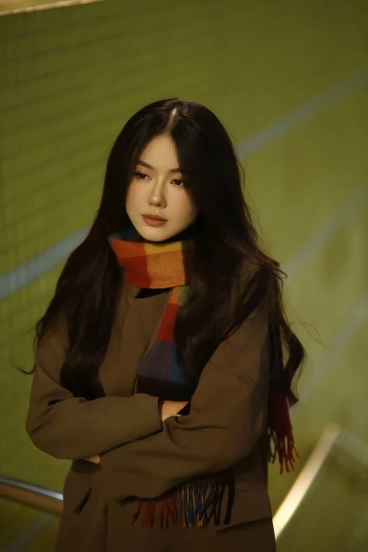 Cat Linh Metro animated album preview